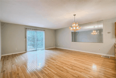 Room 466 empty to staged