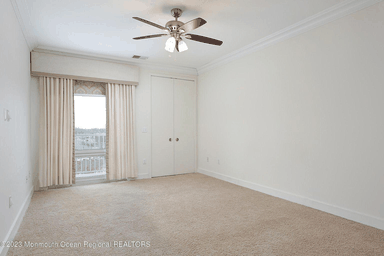 Room 473 empty to staged